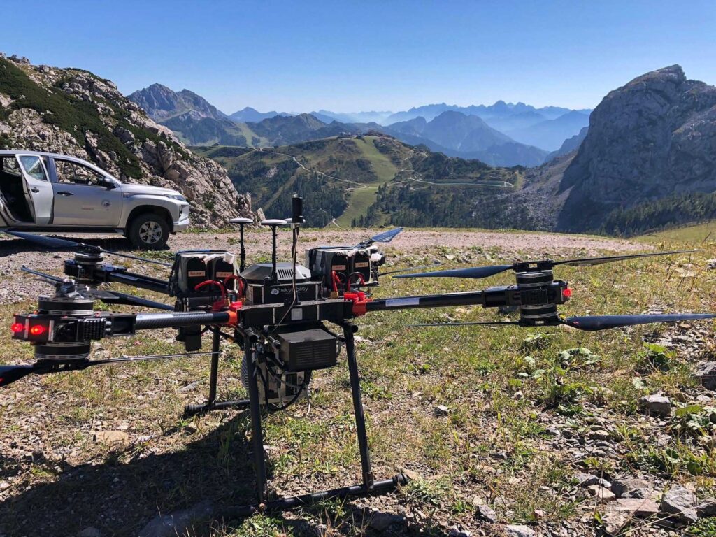 Kopter Hammer X8 mit ALS Scanner RIEGL VUX-1UAV in alpinem Gelände